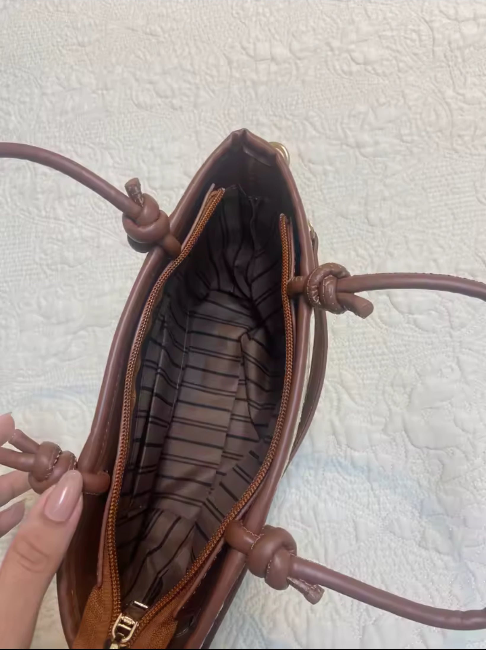 New Summer Beach Grass Woven Bag Women's Handbag Embroidered Thread Fashion Crossbody Bag Women's Unique Design Shoulder Bag